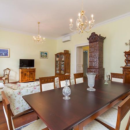 Luxury Seafront Apartment Banje Дубровник Экстерьер фото